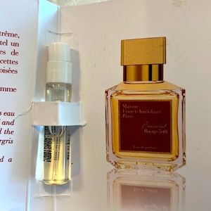 Baccarat Rouge 540 sample Perfume